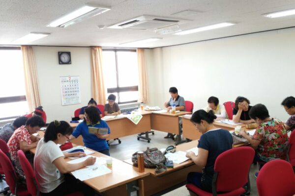 여성장애인 기초학습교육 "문해교실"