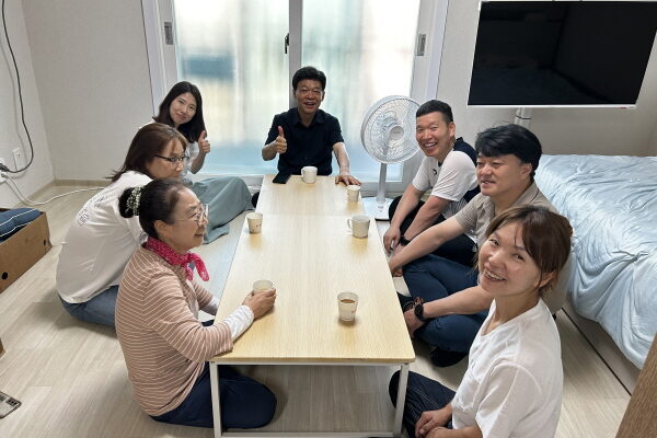 [자립지원단]충청남도서부장애인종합복지관, 충남정심원 자립 참여자 지역사회 이주 및 입주 축하 방문