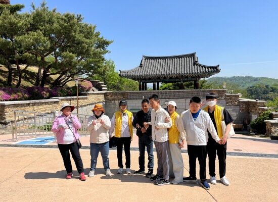 주간활동센터 - 2025 우리의 봄날 방가방가^^ (청주 청남대)