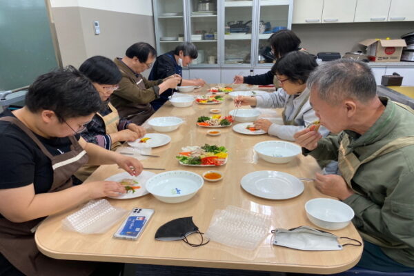 다시서는 사람들 요리활동 실시