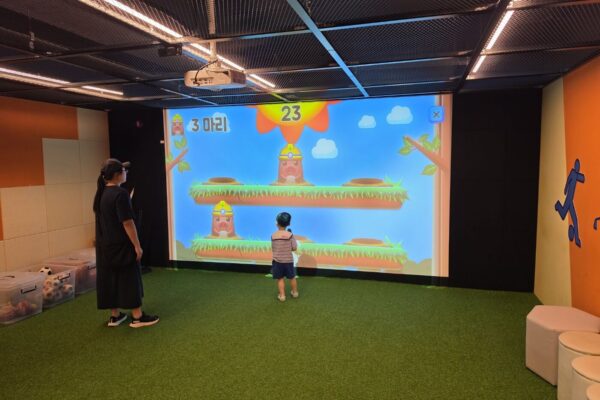 3대가 함께 즐기는 실감형 디지털 체험! 마라톤부터 아쿠아존까지 🎨🏃‍♂️[광역협업팀]